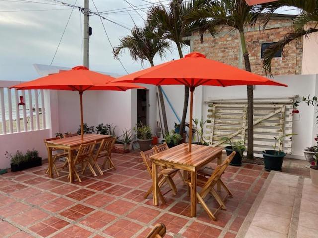 Casa Bella Bed & Breakfast Crucita Buitenkant foto